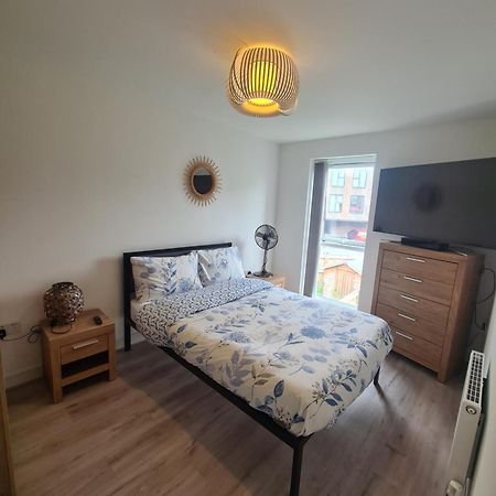 Lovely New Home In Manchester Close To Manchester City Fc Phòng bức ảnh